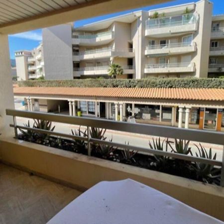 Confortable Appartement A Cavalaire-Sur-Mer Exterior foto